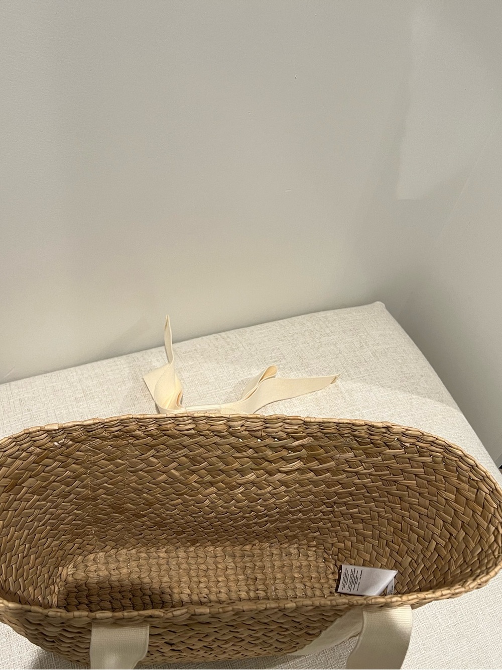 J Crew Woven Straw Tote Bag with Cream Canvas Straps - Picture 4 of 5